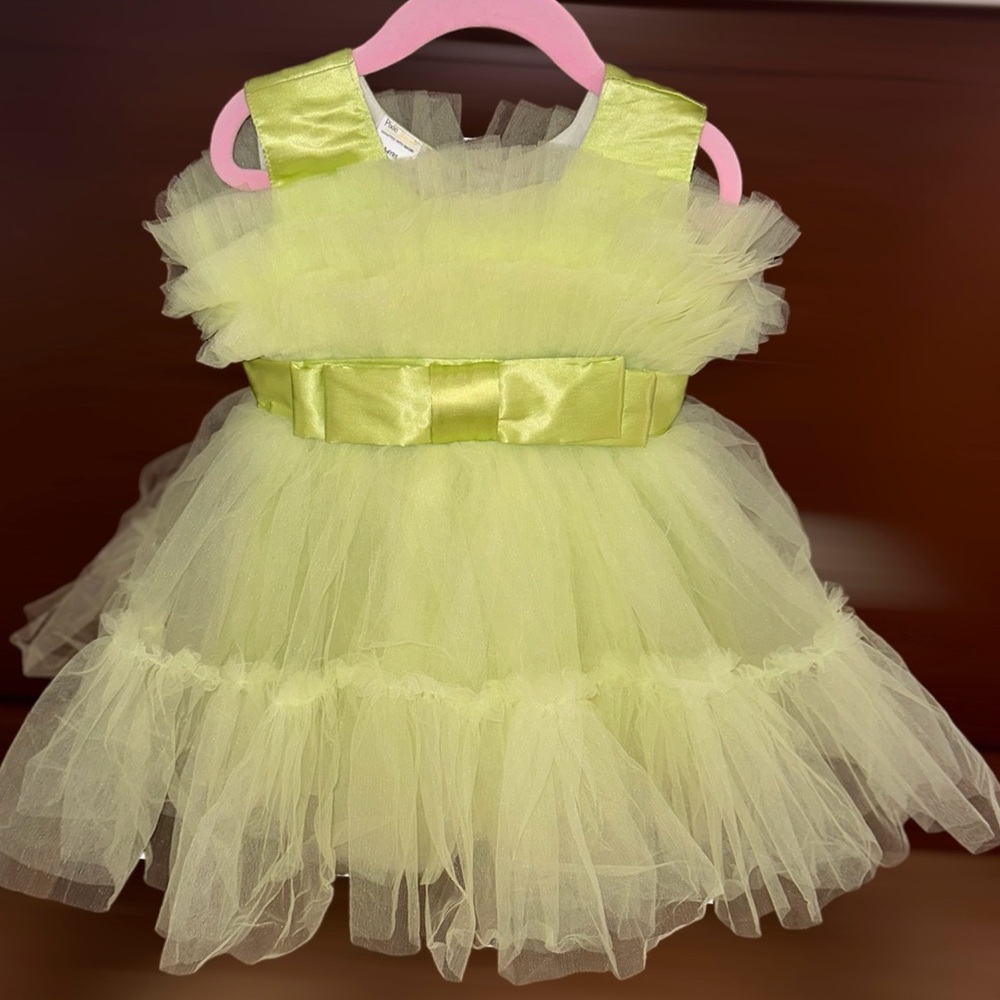 COPY - Formal tutu ruffled green dress 3-4 year old toddler, brand new with tags